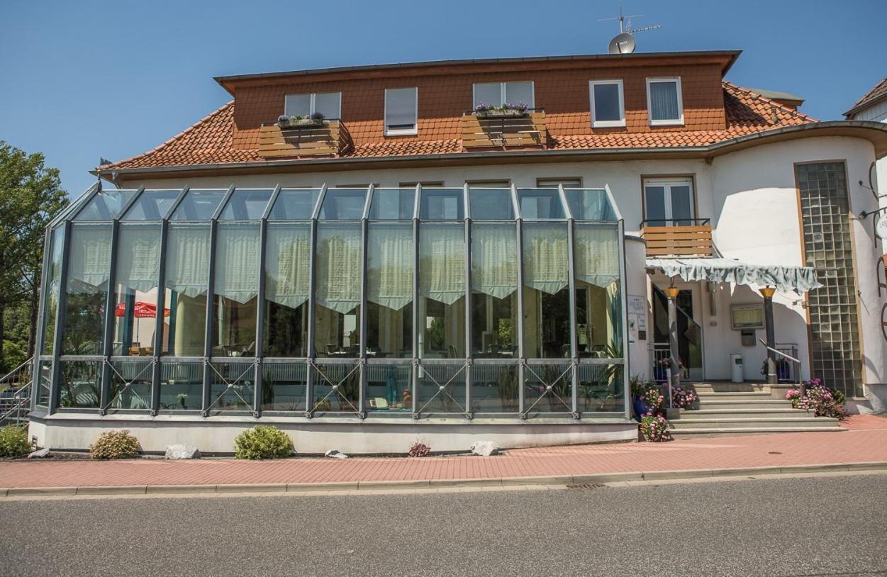 Landhotel Weinrich Naumburg  Екстер'єр фото